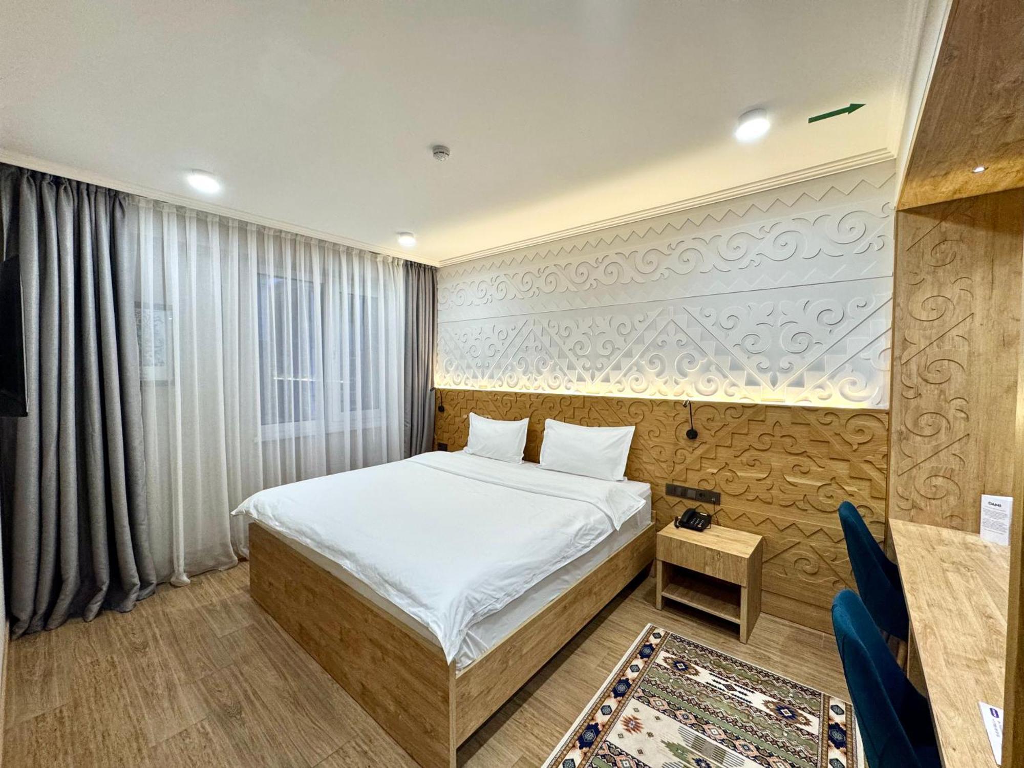 Dami Almaty Hotel Экстерьер фото